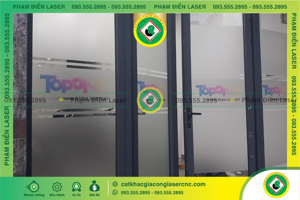 Các mẫu cắt decal dán tường đẹp, đang thịnh hành hiện nay