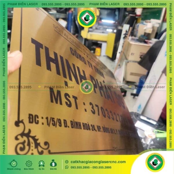 Báo giá biển tên Cty Inox vàng xước Thịnh Phát SG giá rẻ nhất hiện nay