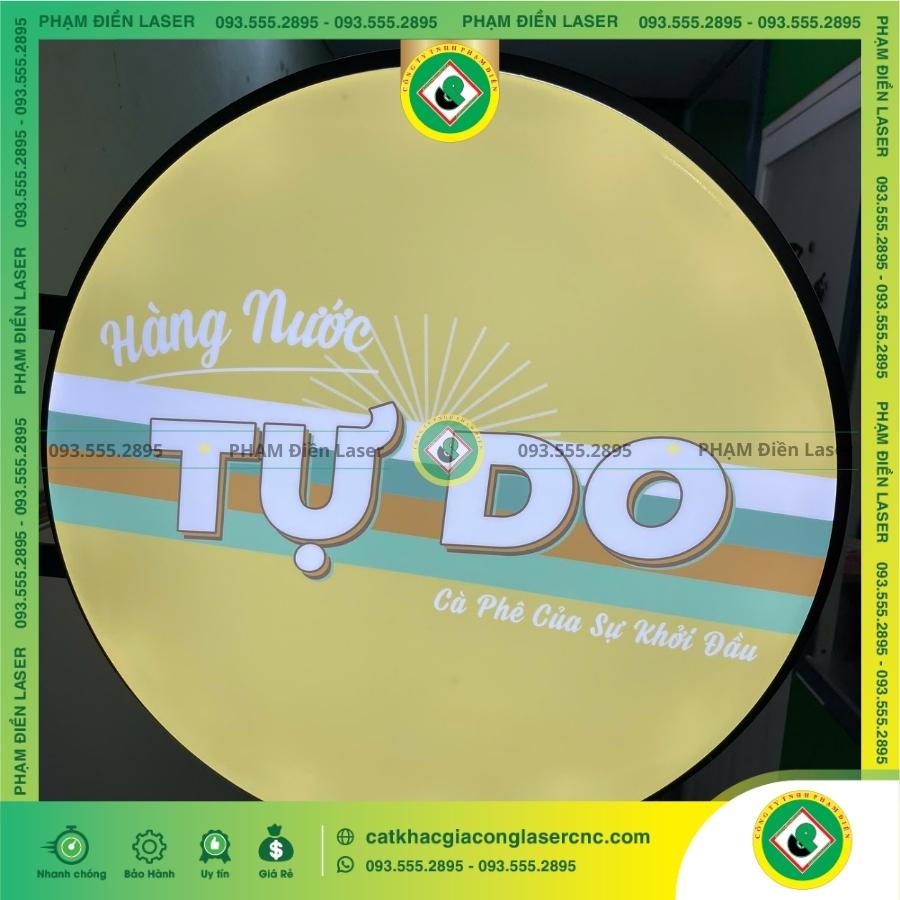 Biển Vẫy 3D Mica Hút Nổi In UV Cà Phê Tự Do Cao Cấp Bền Đẹp