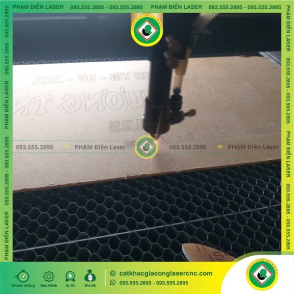 Quy trình gia công cắt Alu laser CNC