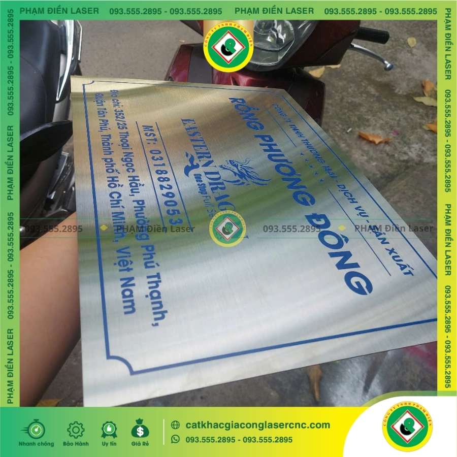 Quy trình thiết kế và sản xuất biển tên Công ty In UV bạc xước