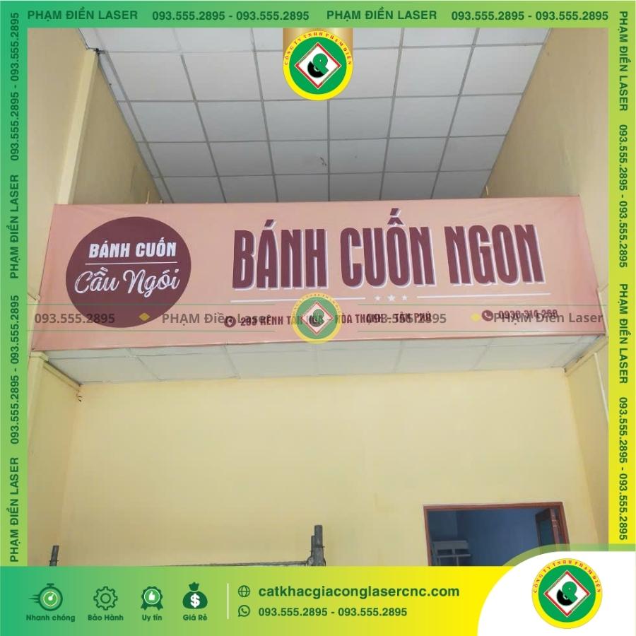 Ưu điểm khi làm biển hiệu bạt không gân quán bánh cuốn