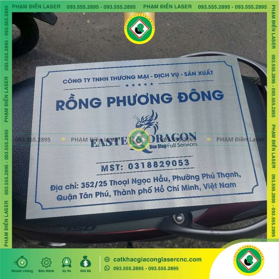Ưu điểm vượt trội của biển tên Công ty In UV bạc xước